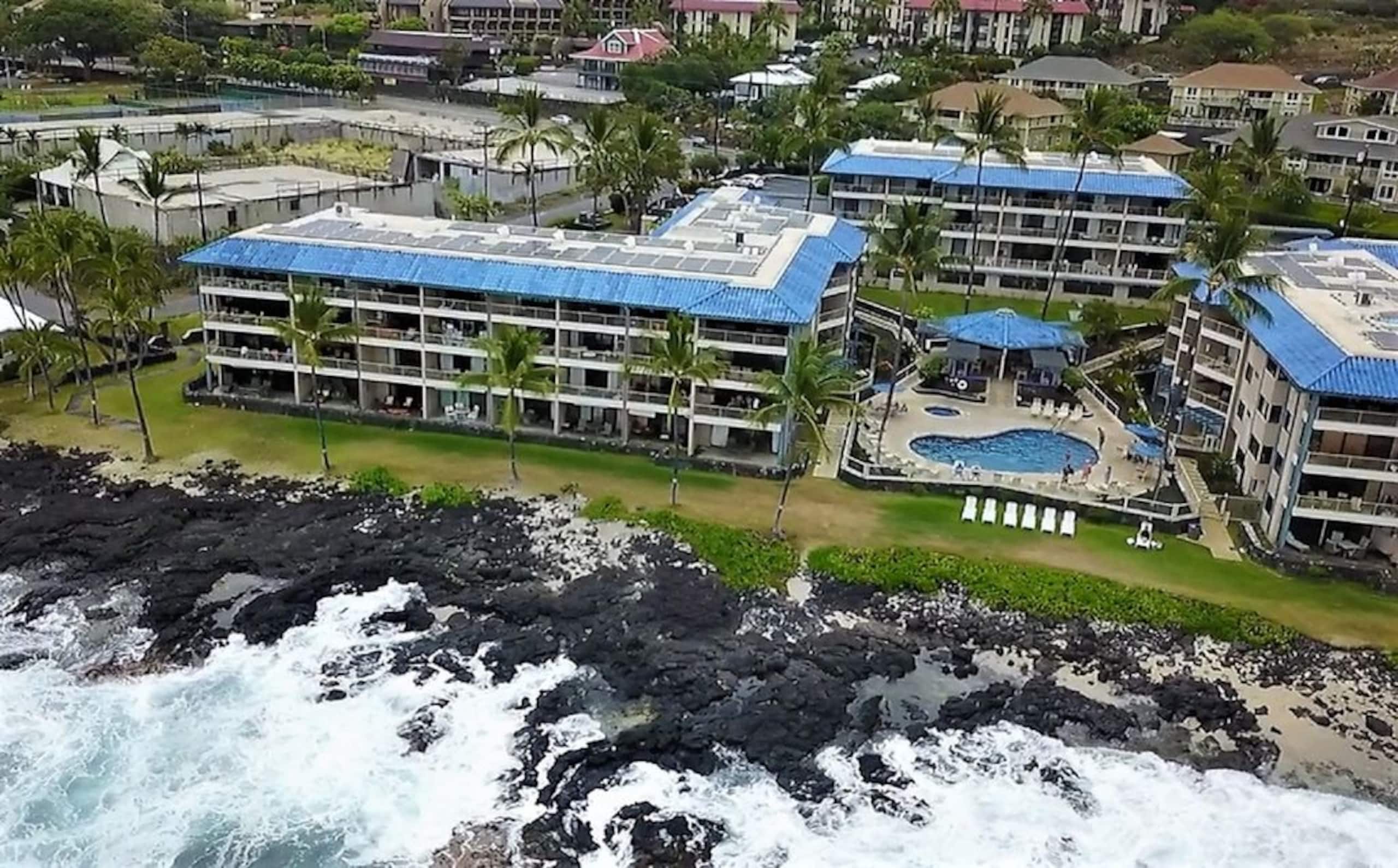 Condo in Kailua-Kona · ★4.74 · 1 bedroom · 2 beds · 1 bath - Image 15