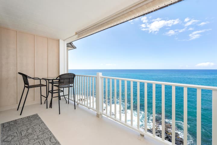 Condo Over The Lagoon Garden! - Hale Kona Kai 411 - Kailua-Kona, HI