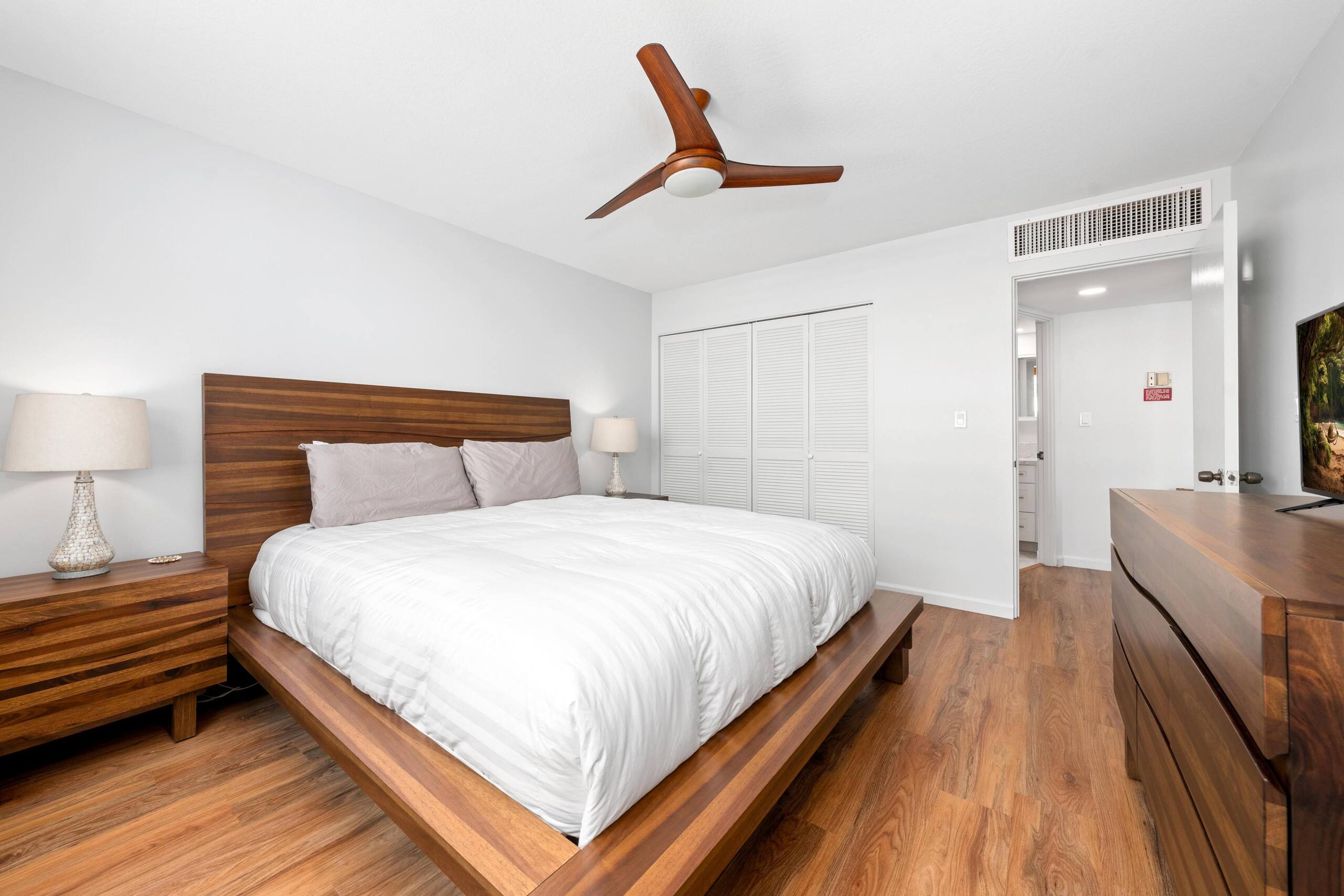 Condo in Kailua-Kona · ★4.52 · 1 bedroom · 2 beds · 1 bath - Image 19