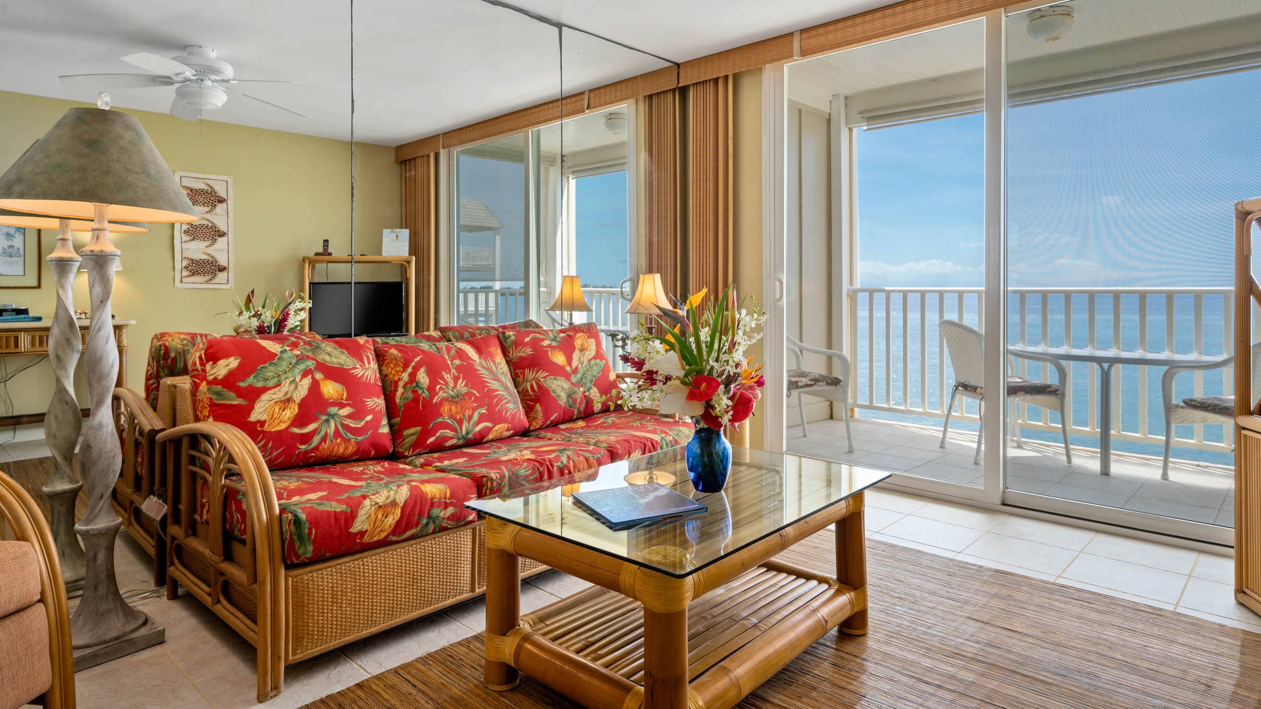 Condo in Kailua-Kona · ★4.58 · 1 bedroom · 2 beds · 1 bath - Image 3