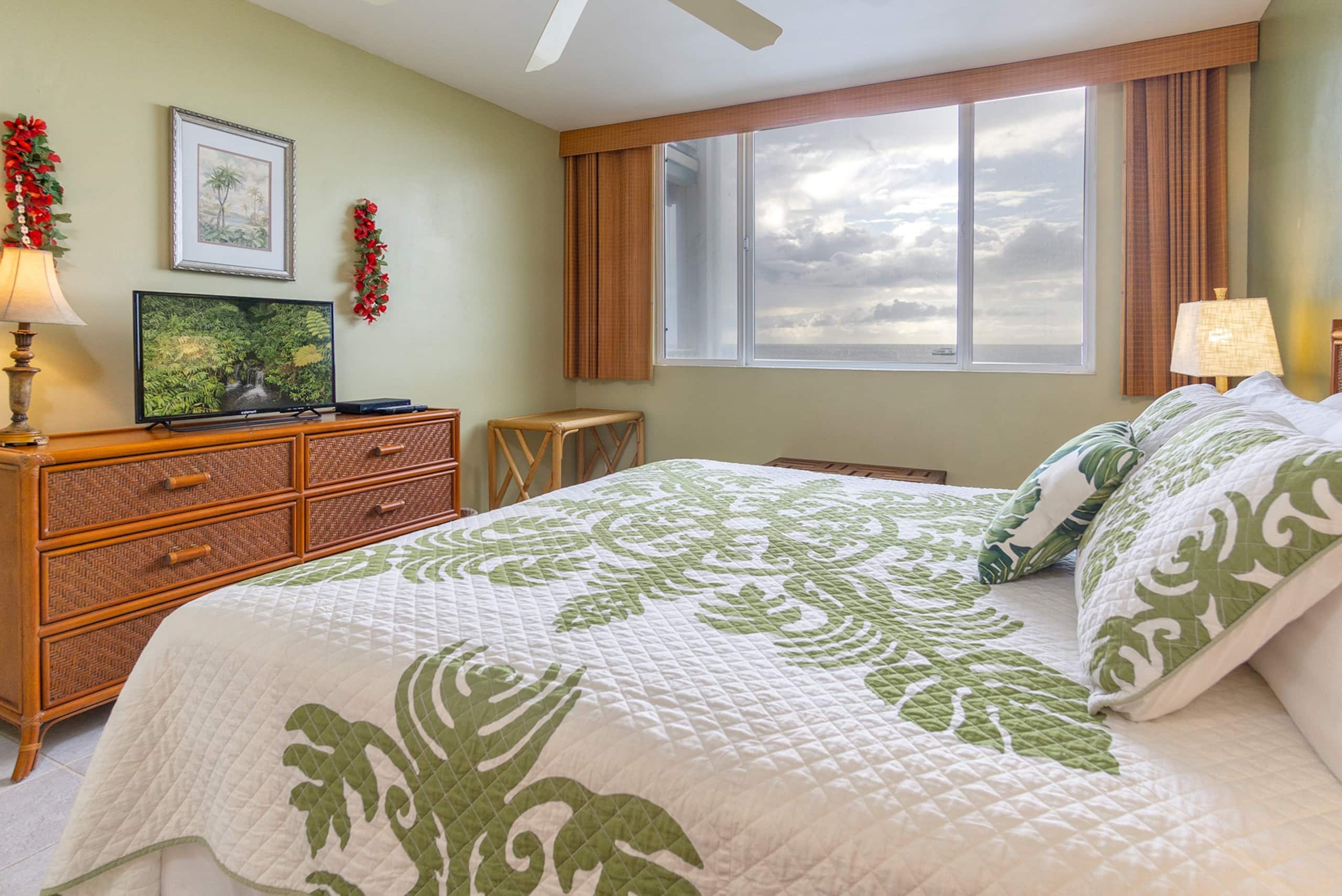Condo in Kailua-Kona · ★4.58 · 1 bedroom · 2 beds · 1 bath - Image 10