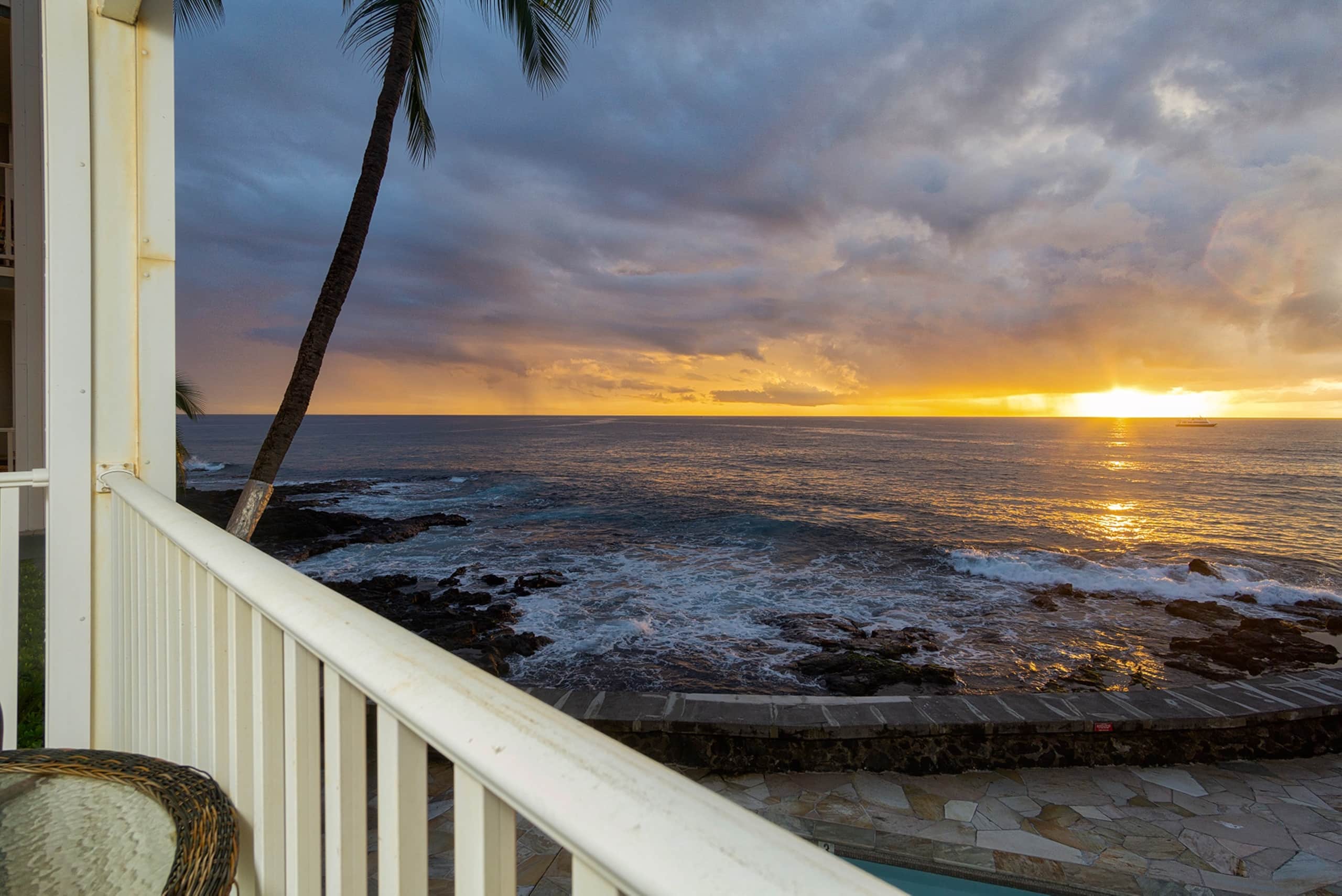 Condo in Kailua-Kona · ★4.66 · 1 bedroom · 2 beds · 1 bath - Image 15