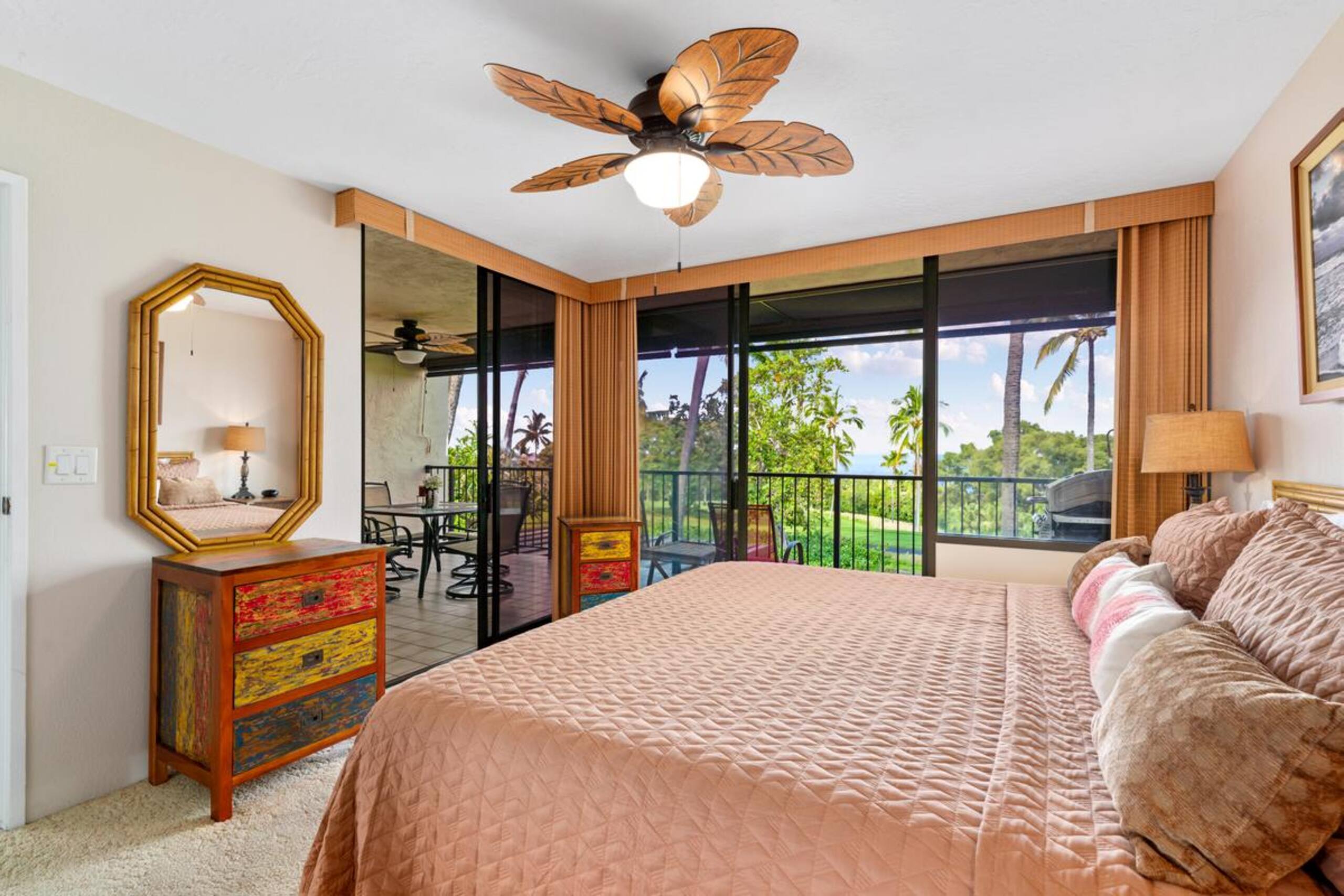 Condo in Kailua-Kona · ★4.7 · 2 bedrooms · 2 beds · 2 baths - Image 24