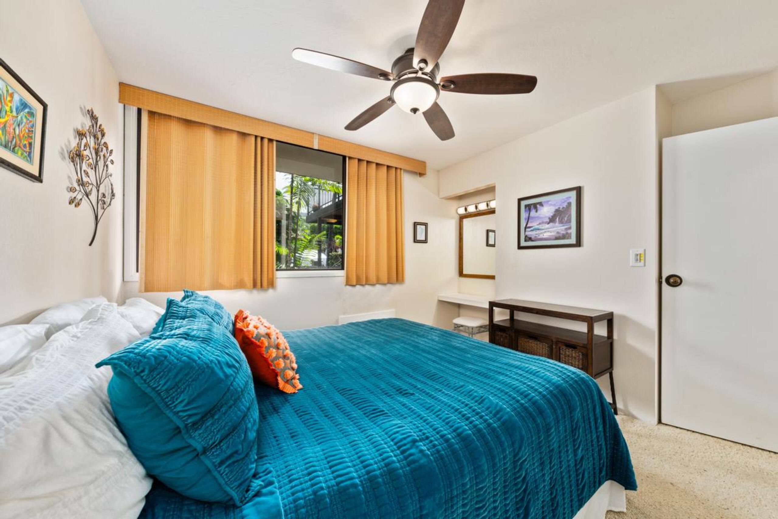 Condo in Kailua-Kona · ★4.7 · 2 bedrooms · 2 beds · 2 baths - Image 29