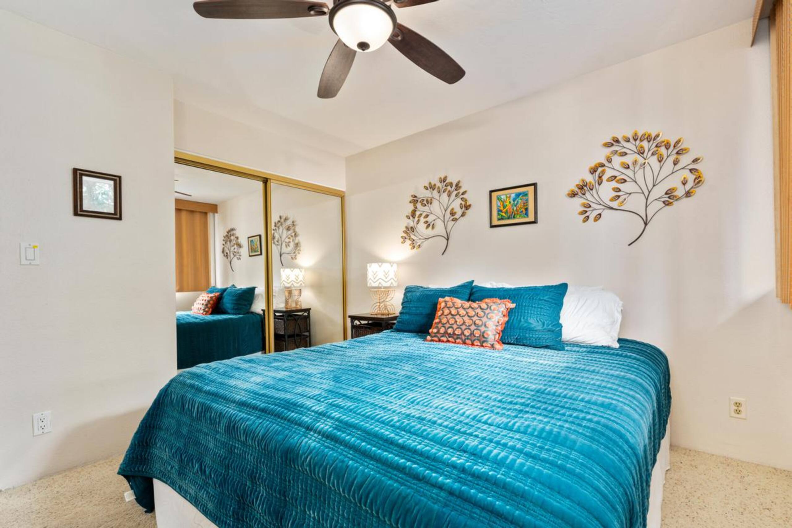 Condo in Kailua-Kona · ★4.7 · 2 bedrooms · 2 beds · 2 baths - Image 30