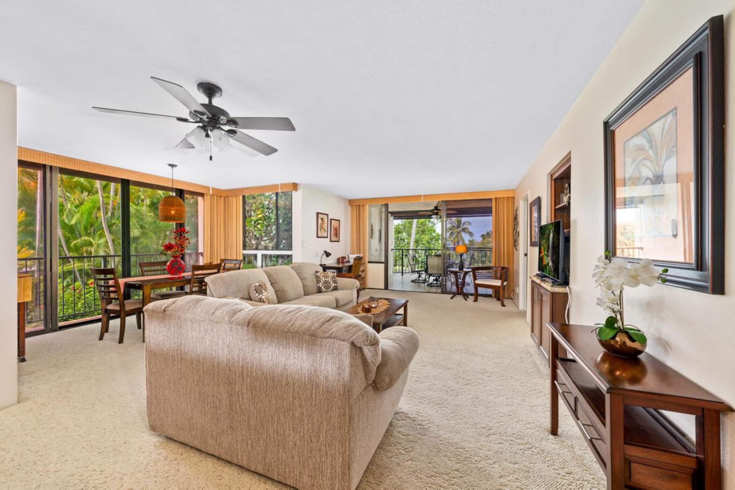 Condo in Kailua-Kona · ★4.7 · 2 bedrooms · 2 beds · 2 baths - Image 4