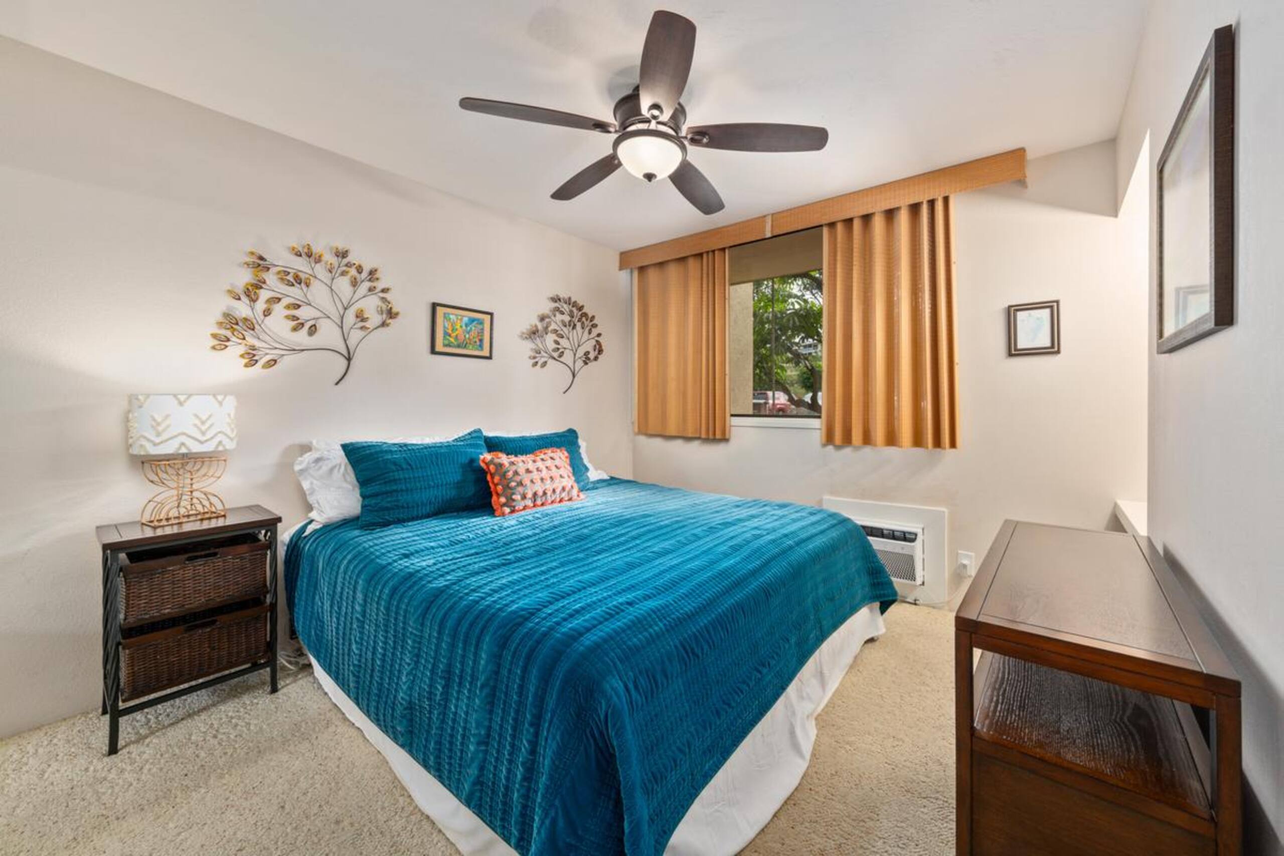 Condo in Kailua-Kona · ★4.7 · 2 bedrooms · 2 beds · 2 baths - Image 28