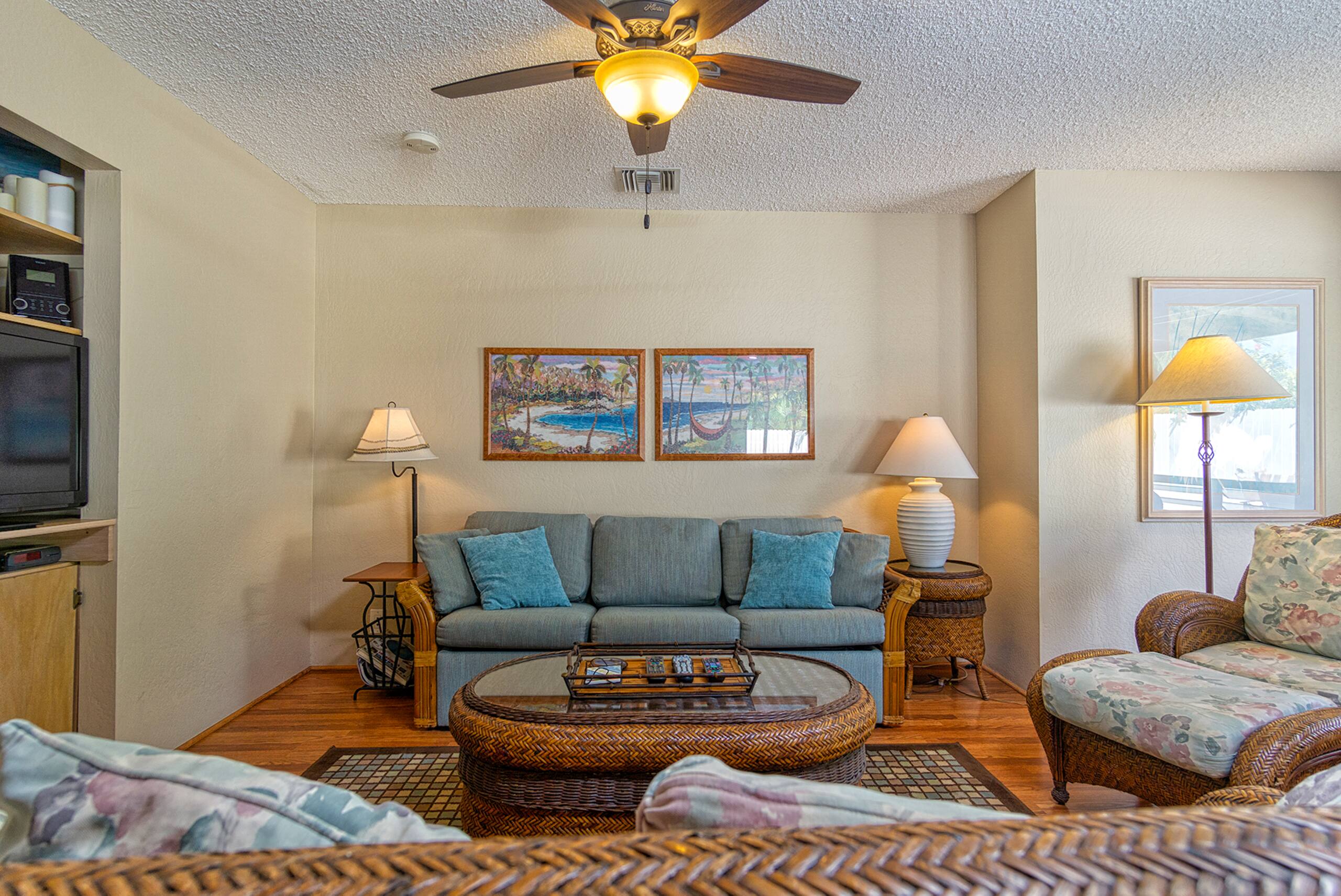 Home in Kailua-Kona · ★4.53 · 2 bedrooms · 2 beds · 2 baths - Image 24
