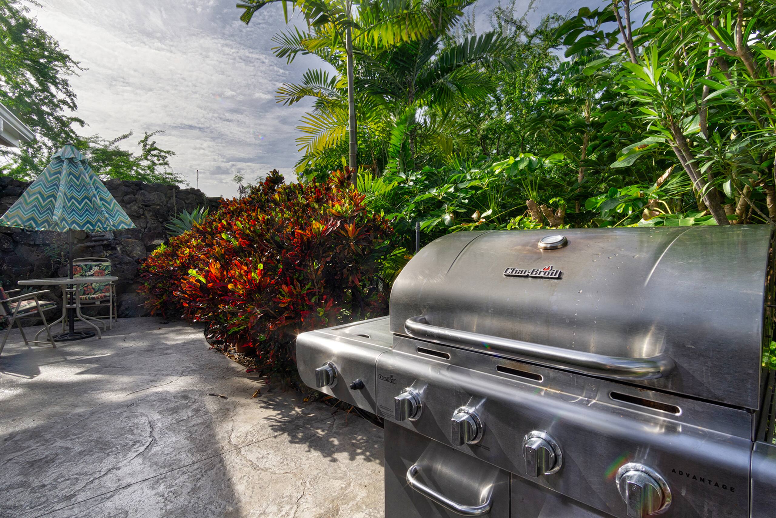 Home in Kailua-Kona · ★4.53 · 2 bedrooms · 2 beds · 2 baths - Image 13