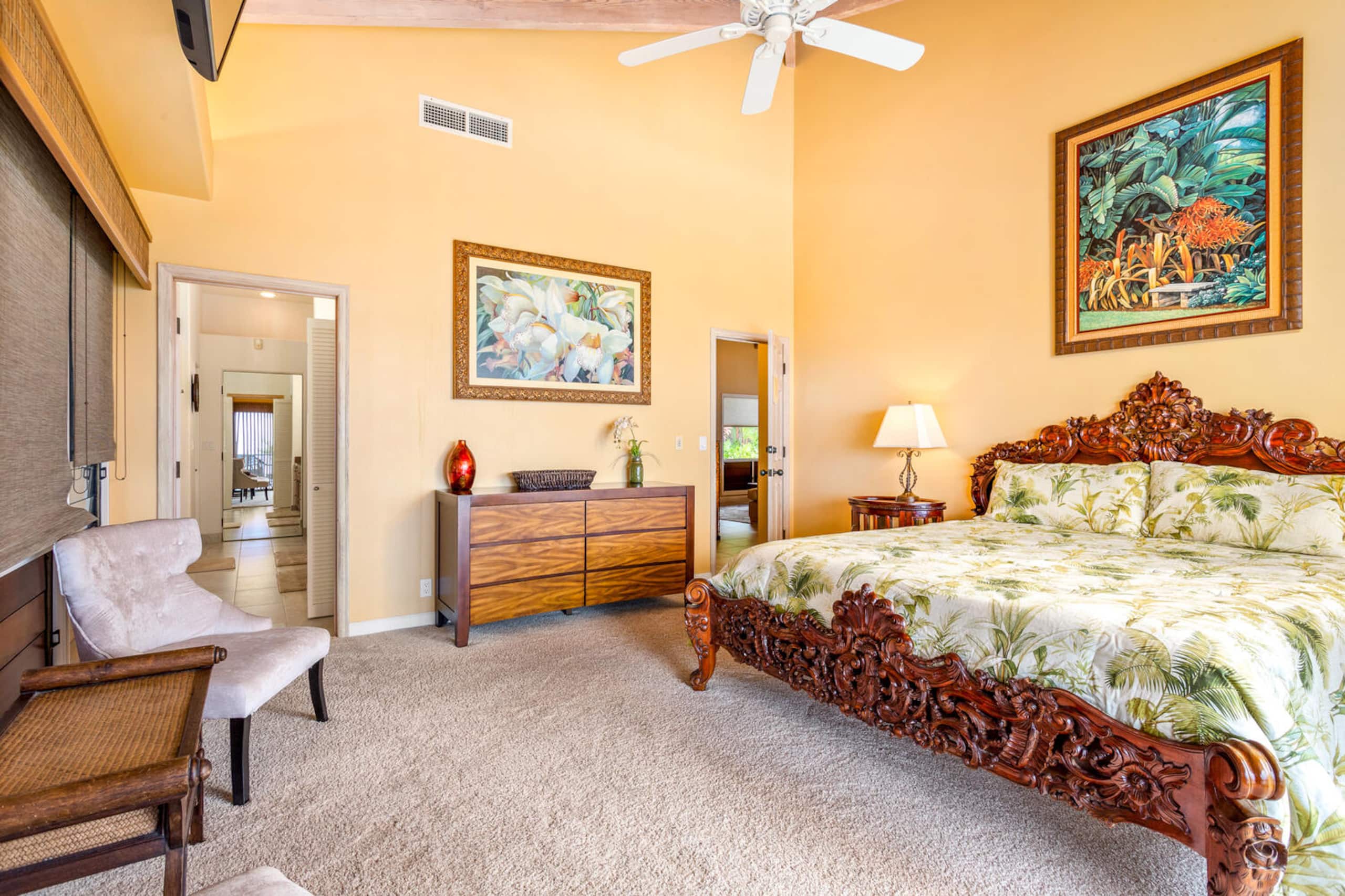 Home in Kailua-Kona · ★4.94 · 3 bedrooms · 3 beds · 3.5 baths - Image 8