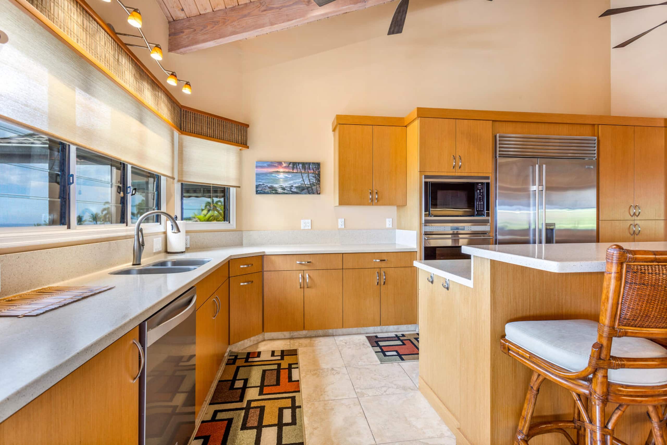 Home in Kailua-Kona · ★4.94 · 3 bedrooms · 3 beds · 3.5 baths - Image 3