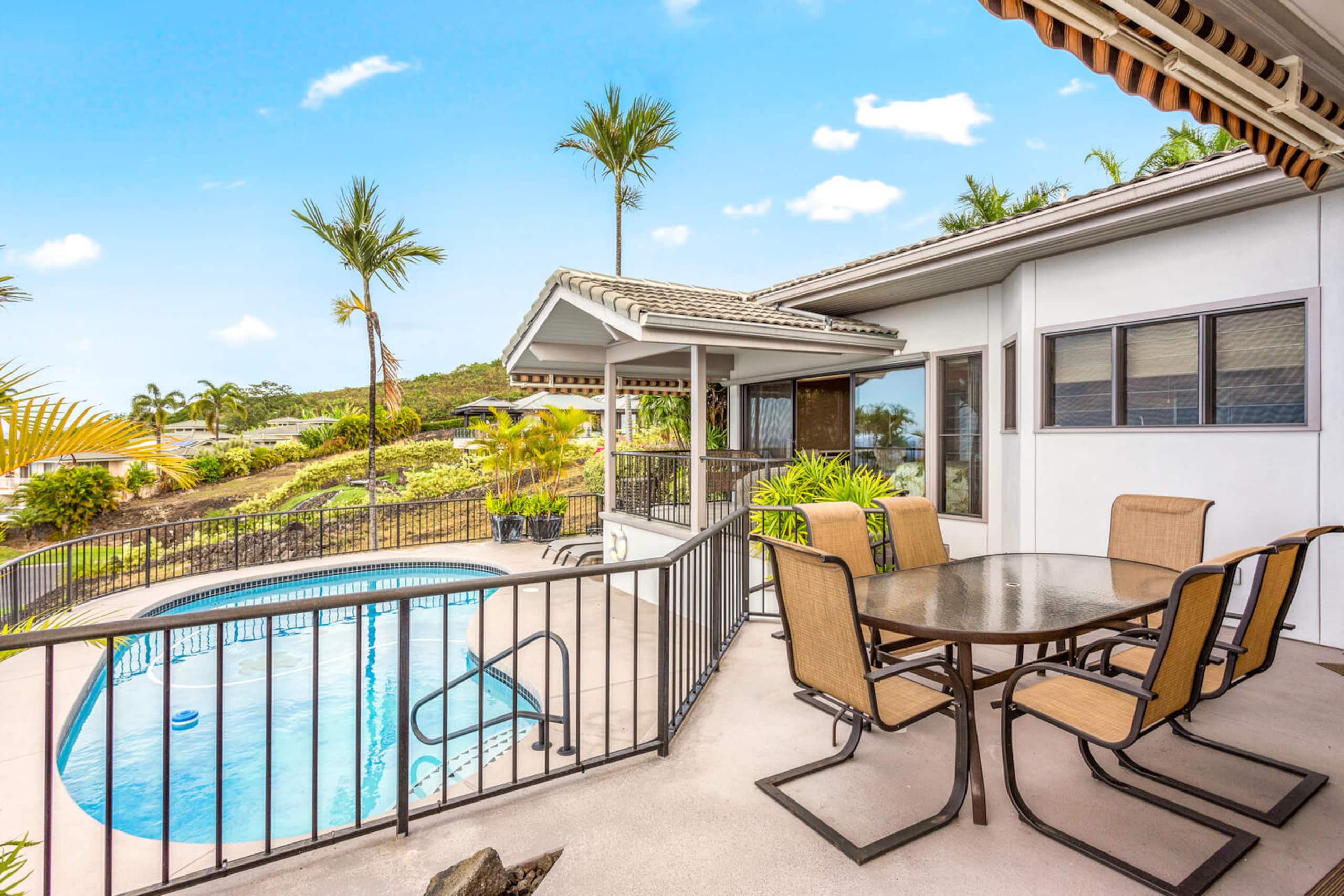 Home in Kailua-Kona · ★4.94 · 3 bedrooms · 3 beds · 3.5 baths - Image 26