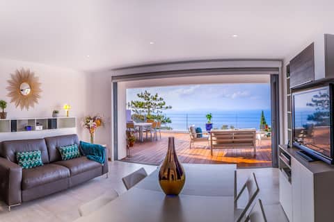 Successful Airbnb property: Luxurious appartement with terrace- private pool in Rayol Canadel Sur Mer
