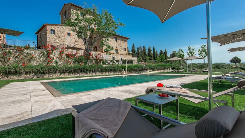 To Tuscany managed Airbnb listing 3