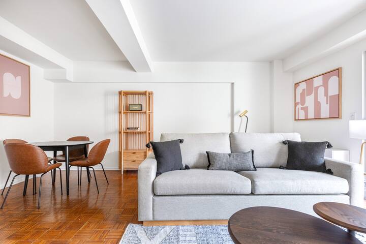 Blueground | Chelsea, gym, nr Penn Station, MSG gallery image 2