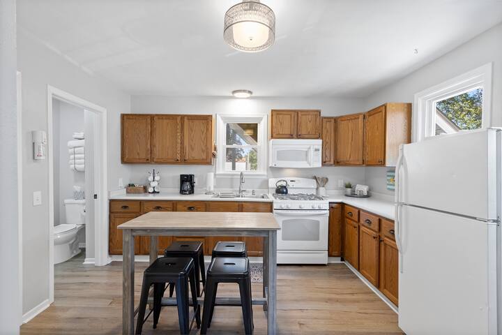 https://www.restainohomes.com/ managed Airbnb listing 1