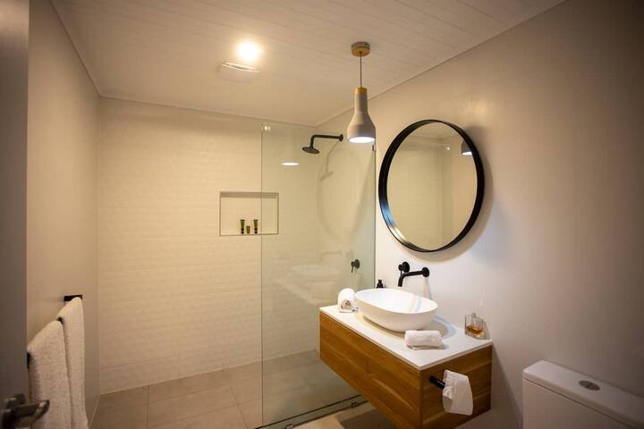 Zambezi Lodge, Down South Luxe Retreat gallery image 2