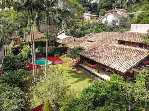 Nature retreat with pool - 30 min from São Paulo