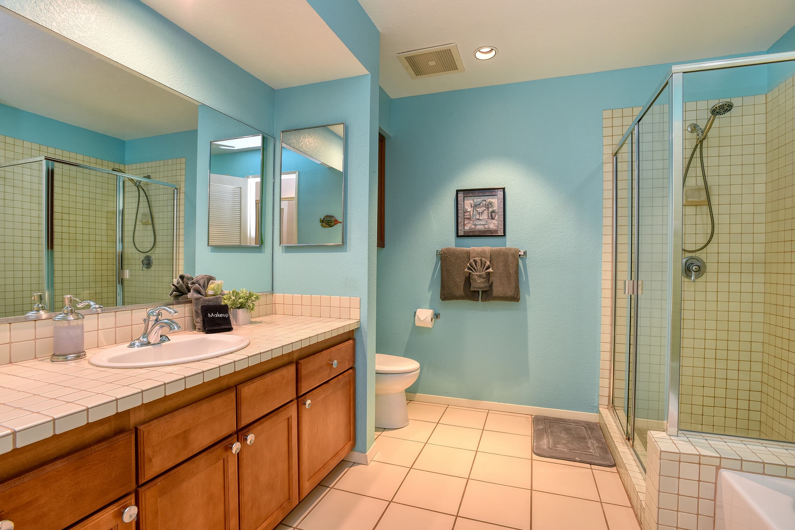 Condo in Kihei · ★4.8 · 2 bedrooms · 3 beds · 2 private baths - Image 4