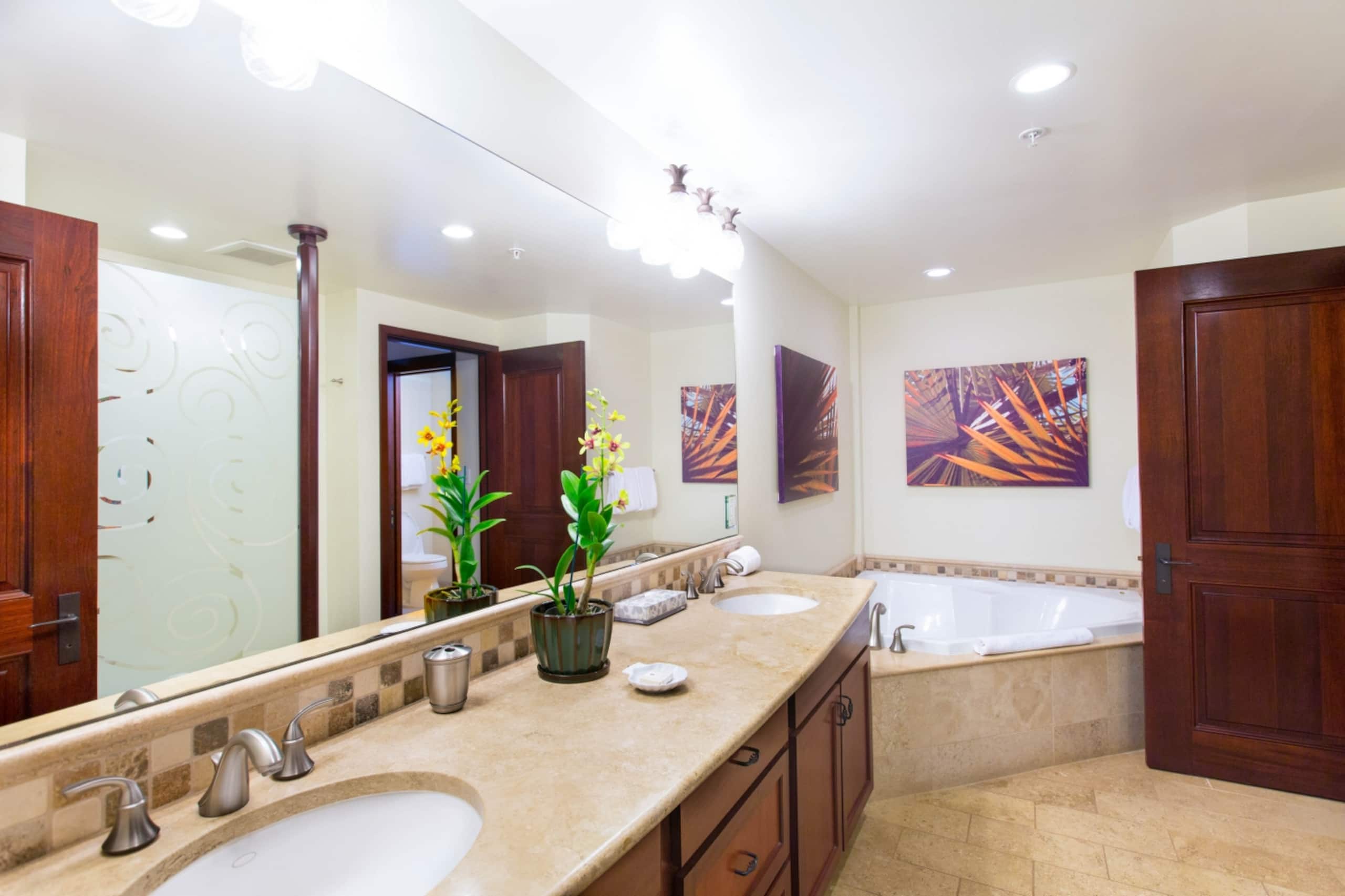 Condo in Kapaa · ★4.82 · 2 bedrooms · 3 beds · 3 baths - Image 8