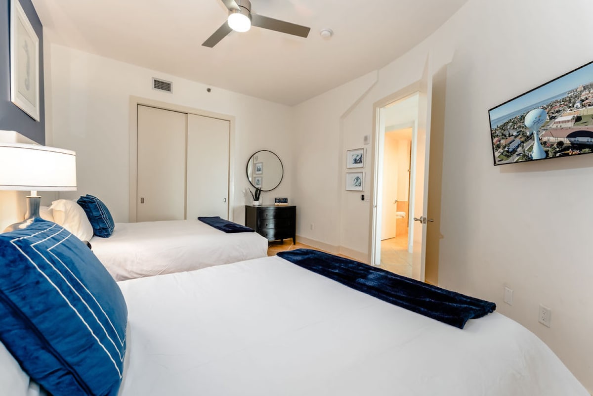 Spálňa s manželskými posteľami