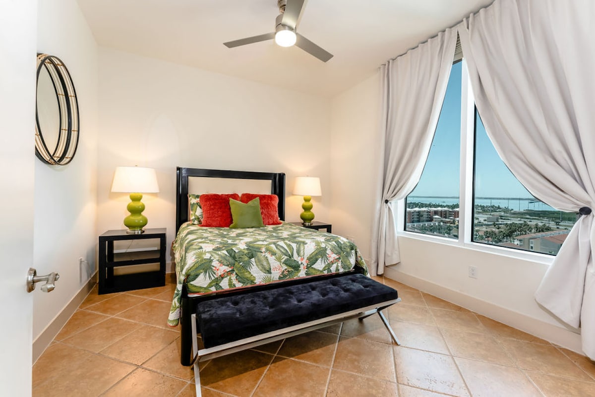 Spálňa s manželskou posteľou