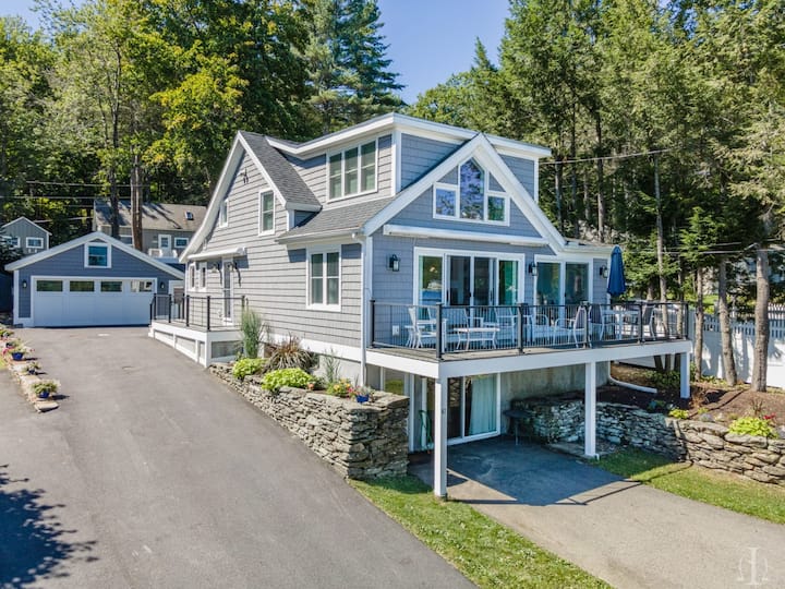 Picturesque Lakefront Retreat at Spofford Lake Houses for Rent in