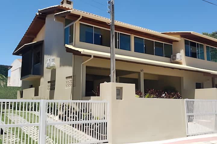 ÓTimo Apartamento A Poucos Metros Do Mar - Apto 5 - Garopaba