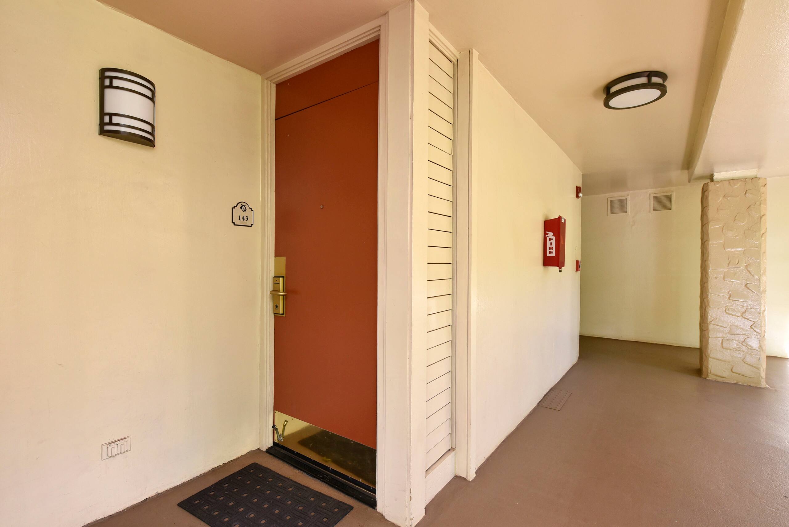 Condo in Lahaina · ★4.54 · Studio · 2 beds · 1 bath - Image 17