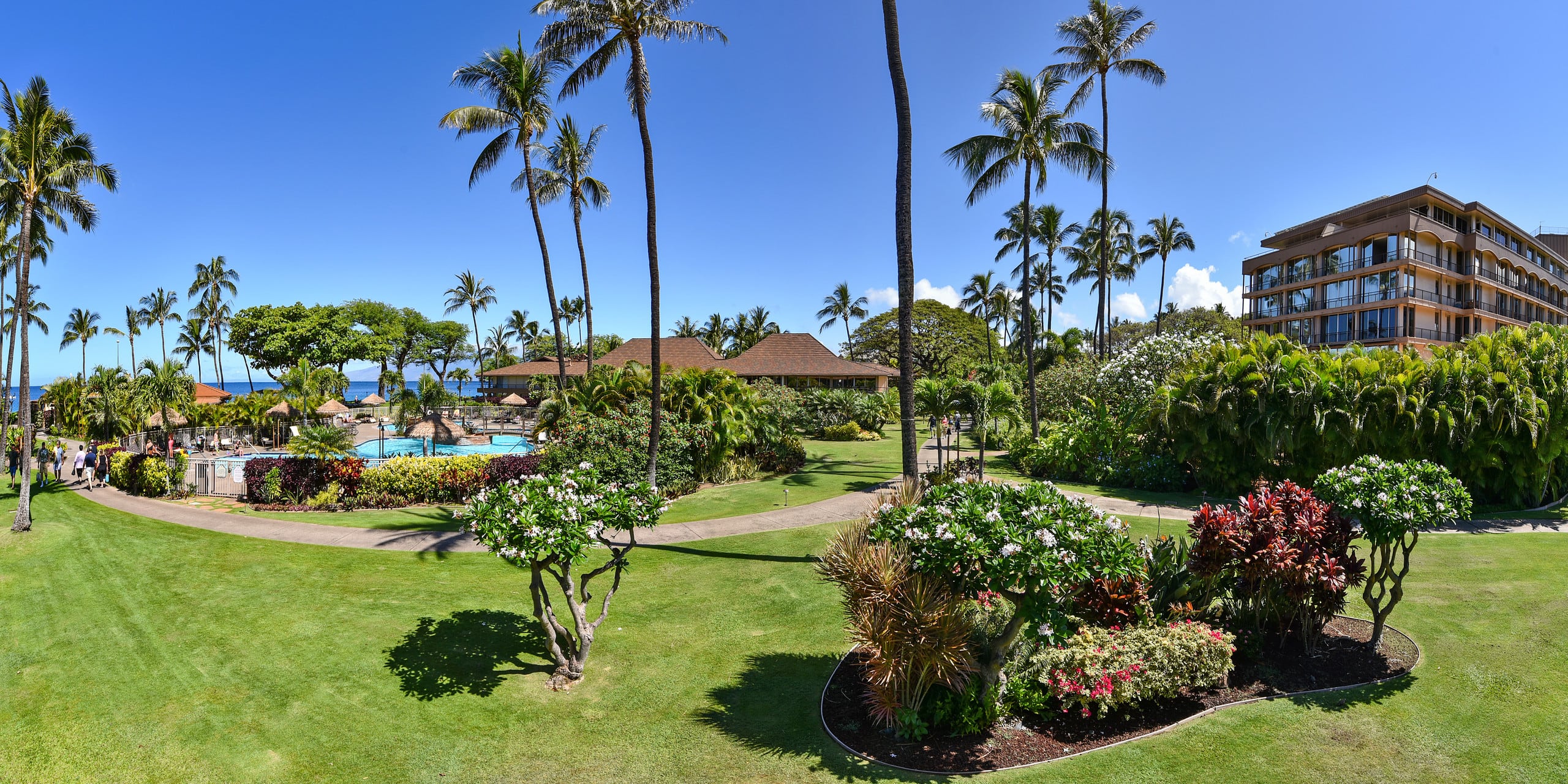 Condo in Lahaina · ★4.54 · Studio · 2 beds · 1 bath - Image 23