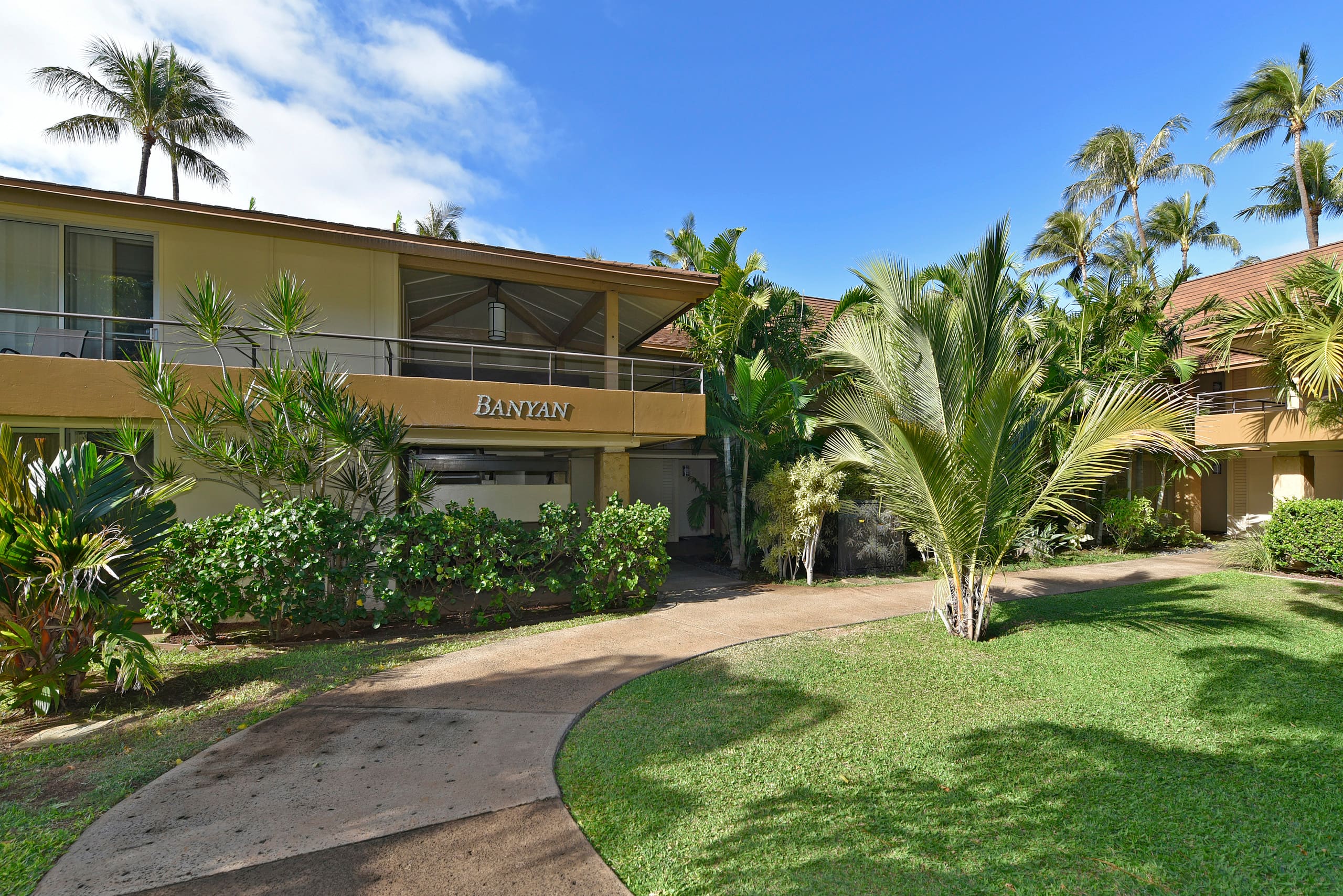 Condo in Lahaina · ★4.54 · Studio · 2 beds · 1 bath - Image 25