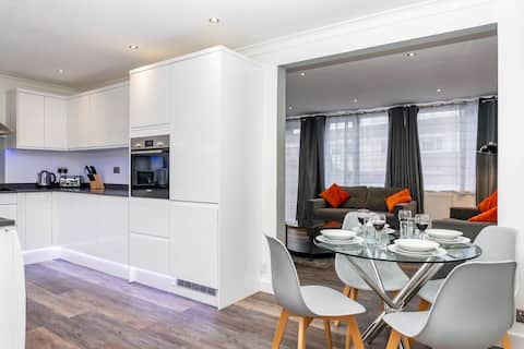 Inspiration | 3 bed house Swindon | Free Parking