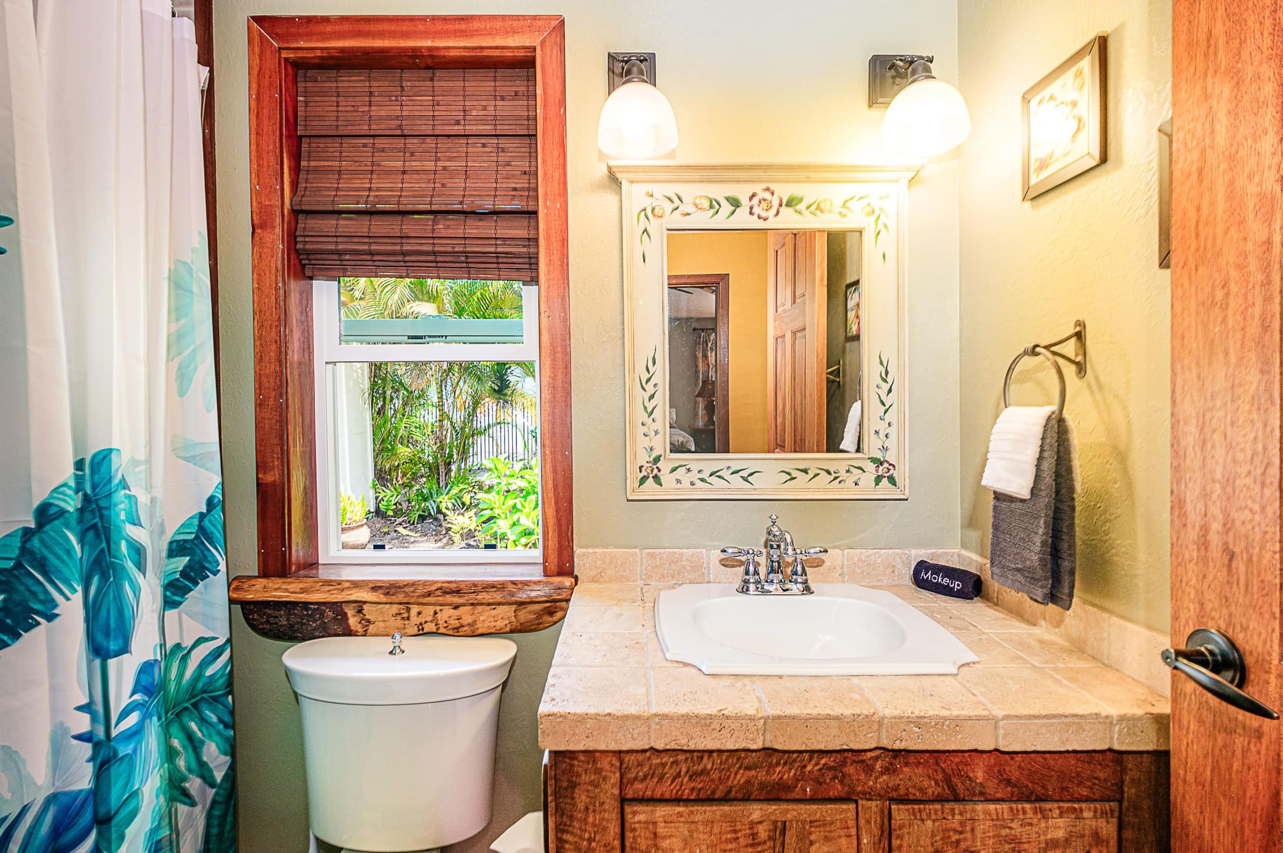 Home in Keaau · ★4.8 · 3 bedrooms · 4 beds · 3 baths - Image 19