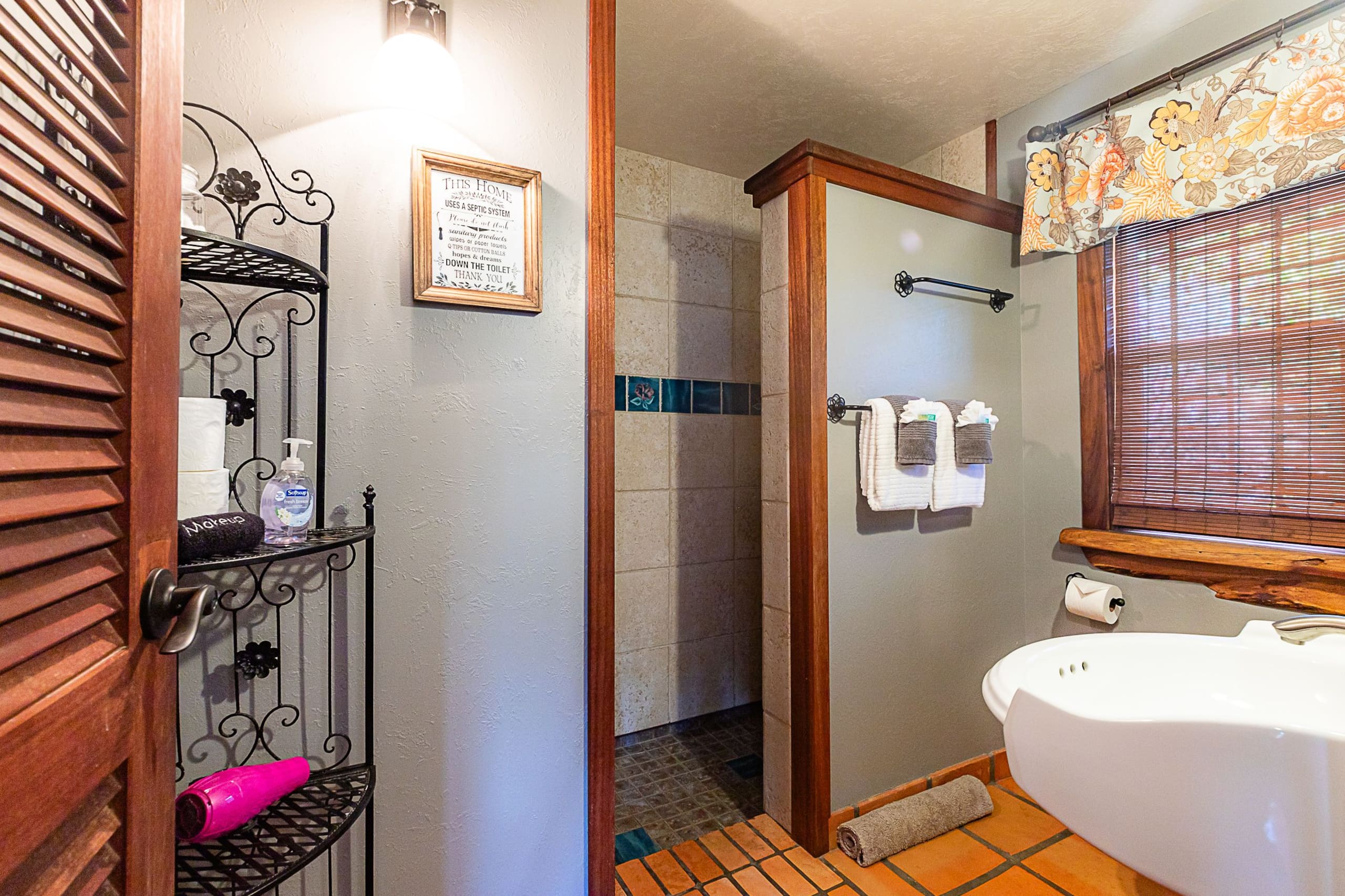 Home in Keaau · ★4.8 · 3 bedrooms · 4 beds · 3 baths - Image 22