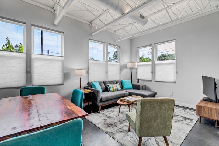 Modern Flat - Downtown - Wilmington, NC