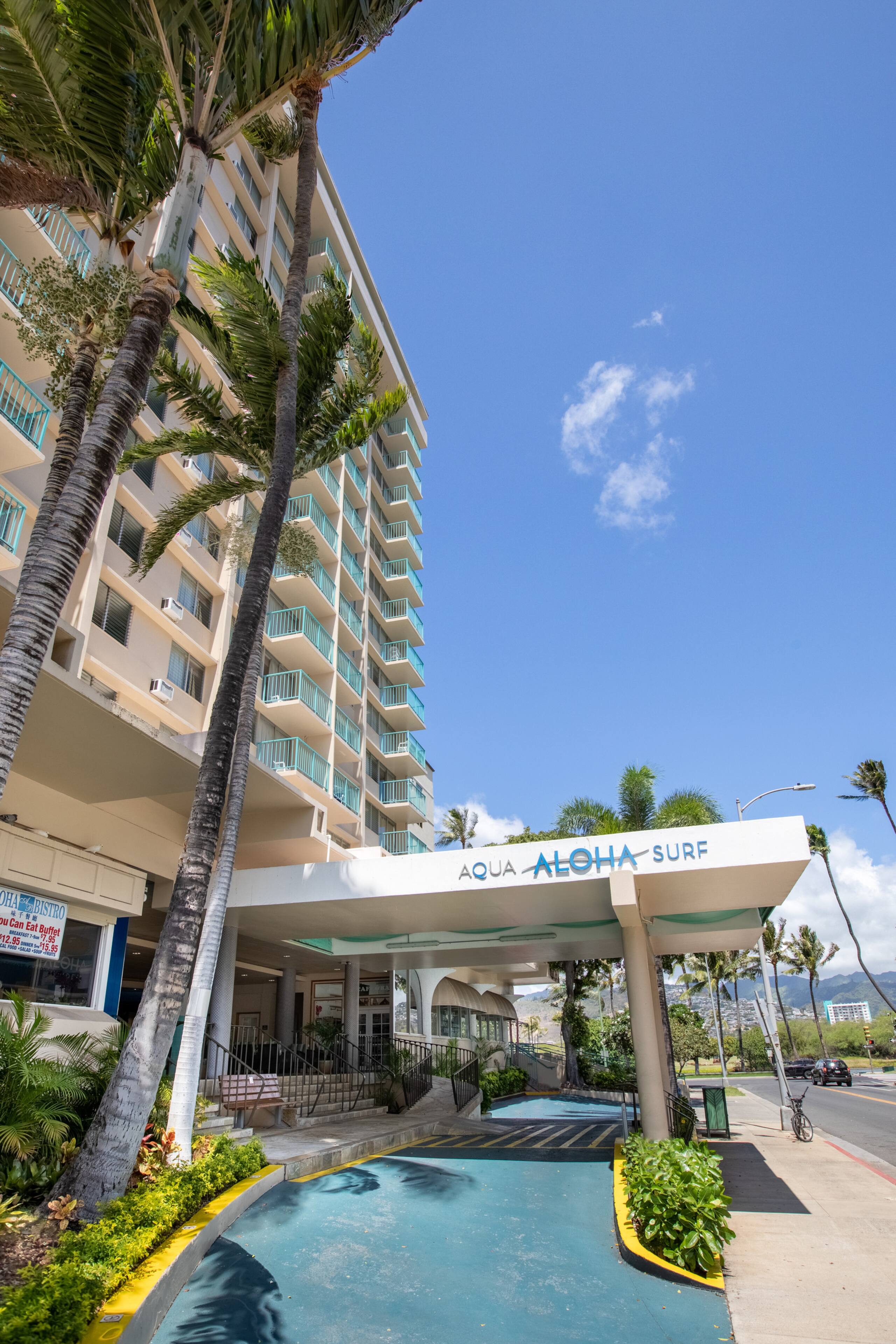 Condo in Honolulu · ★4.75 · 1 bedroom · 2 beds · 1 shared bath - Image 18