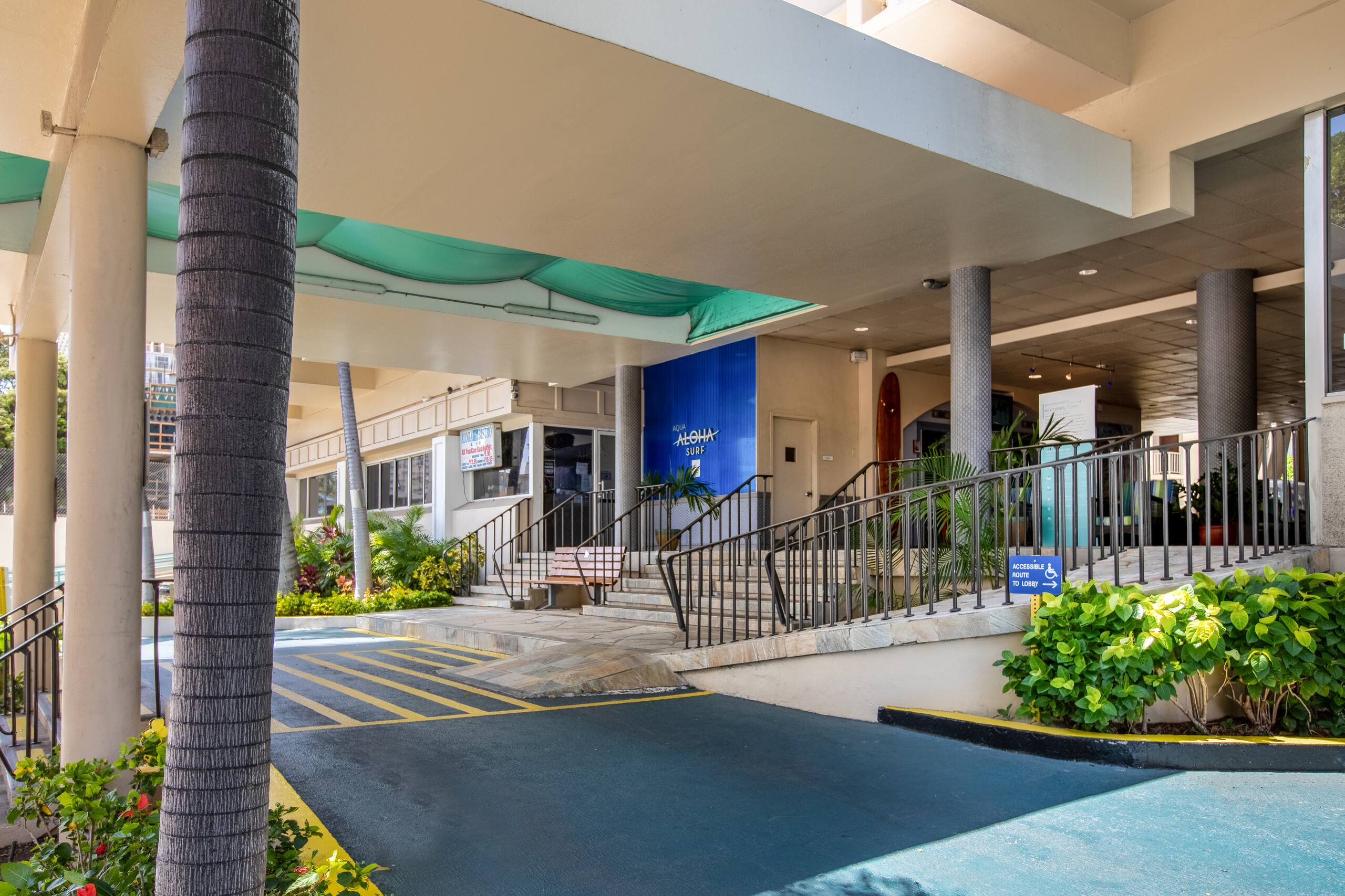 Condo in Honolulu · ★4.75 · 1 bedroom · 2 beds · 1 shared bath - Image 19
