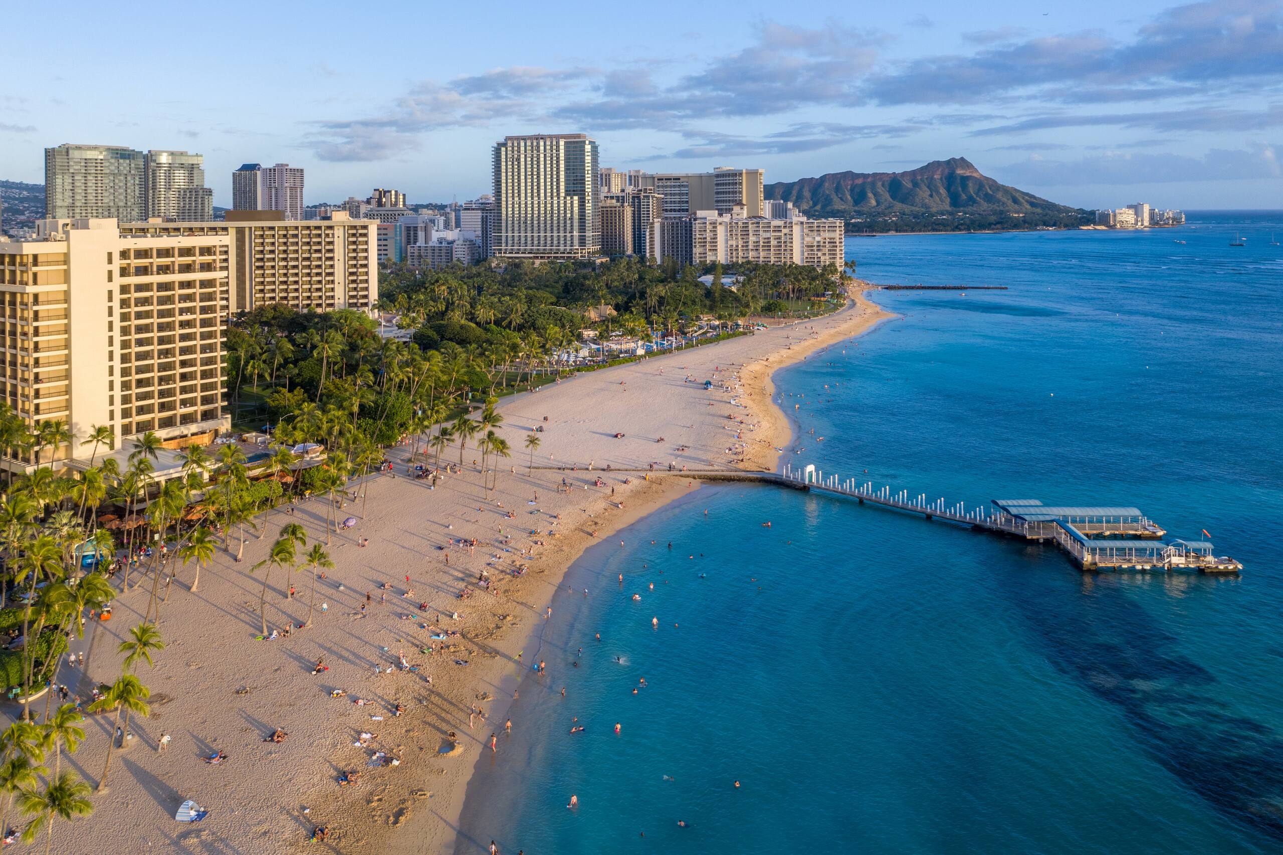 Condo in Honolulu · ★4.75 · 1 bedroom · 2 beds · 1 shared bath - Image 25