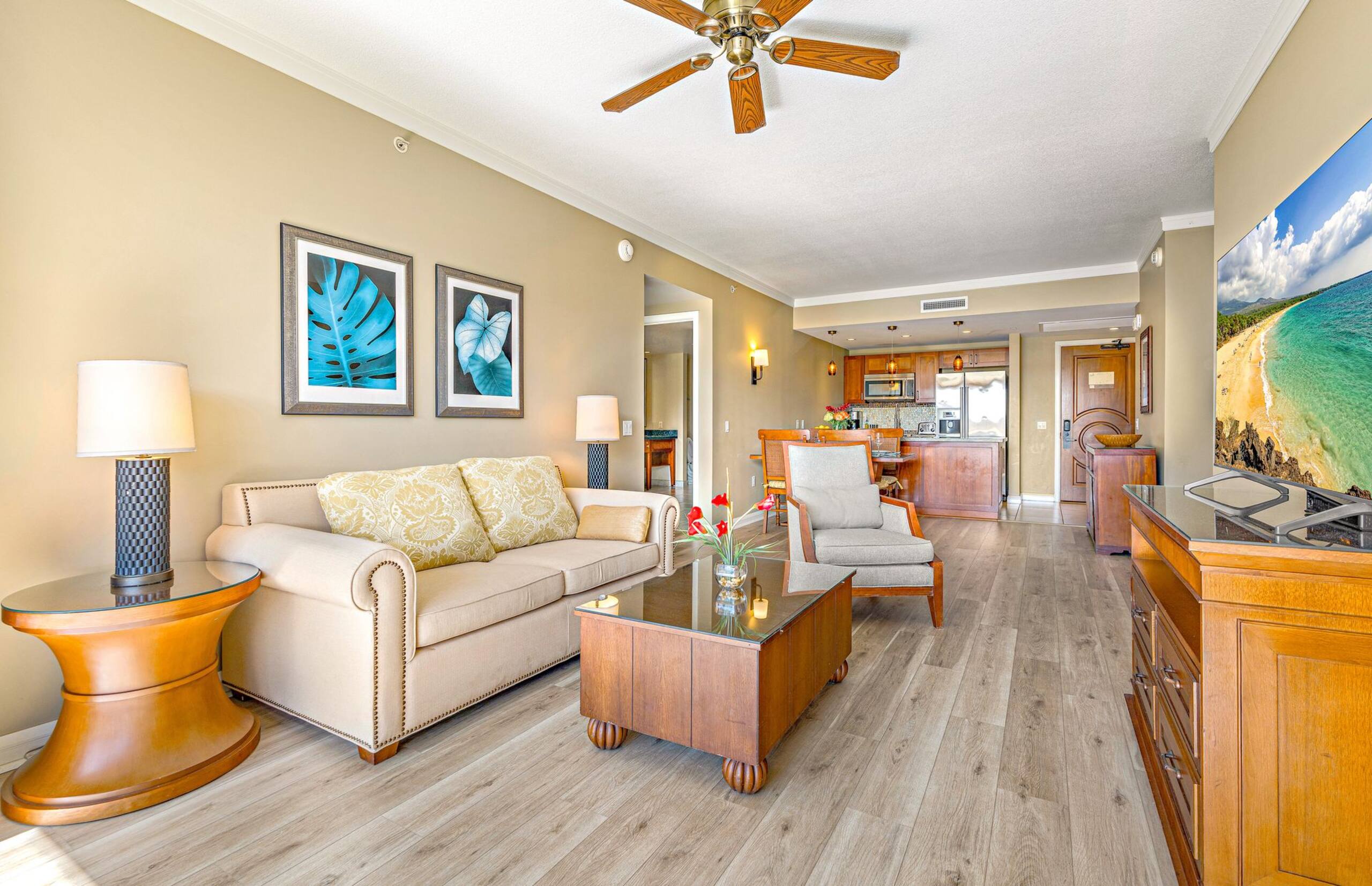 Condo in Lahaina · ★4.44 · 1 bedroom · 3 beds · 1 bath - Image 8