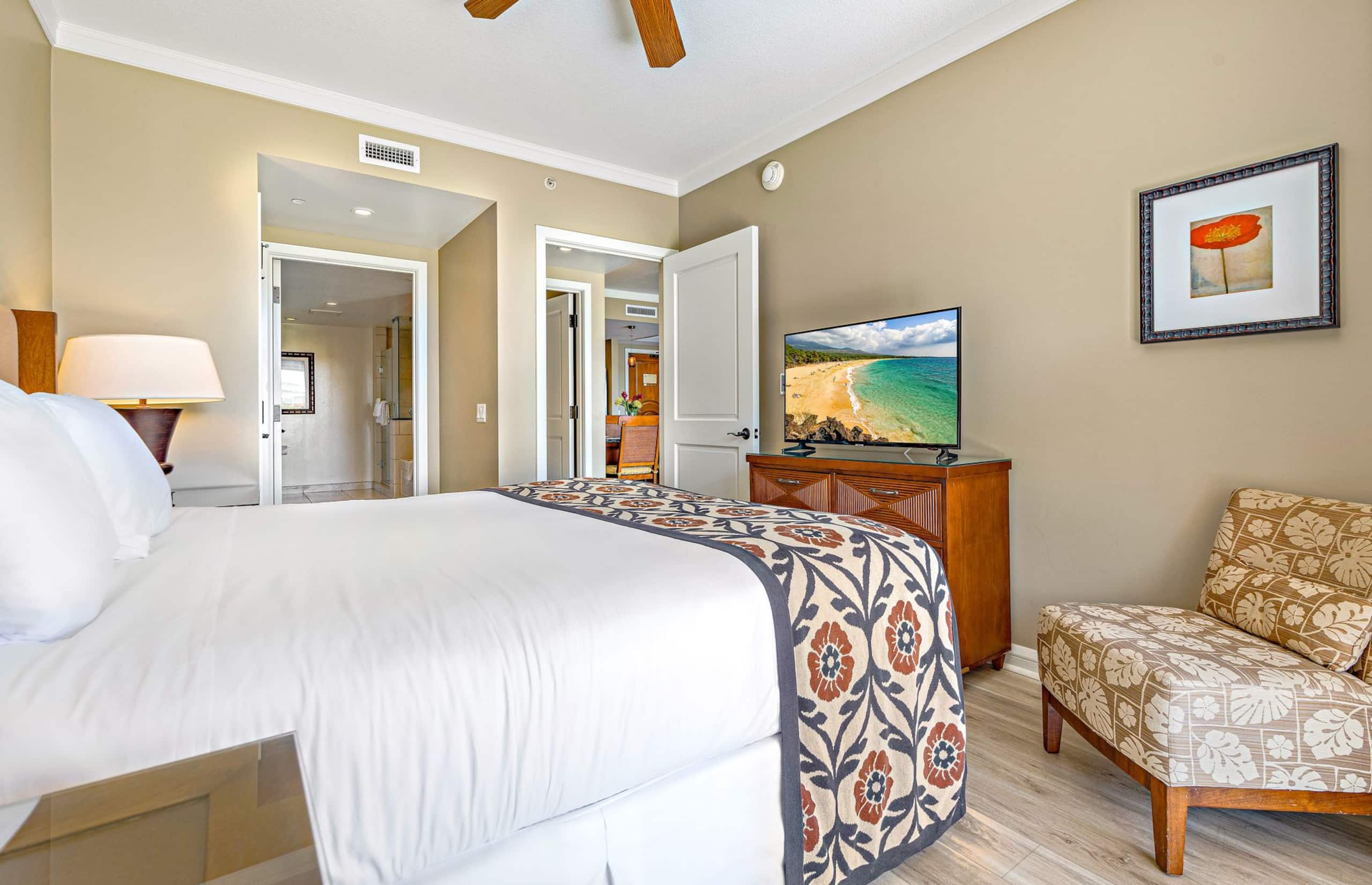 Condo in Lahaina · ★4.44 · 1 bedroom · 3 beds · 1 bath - Image 25
