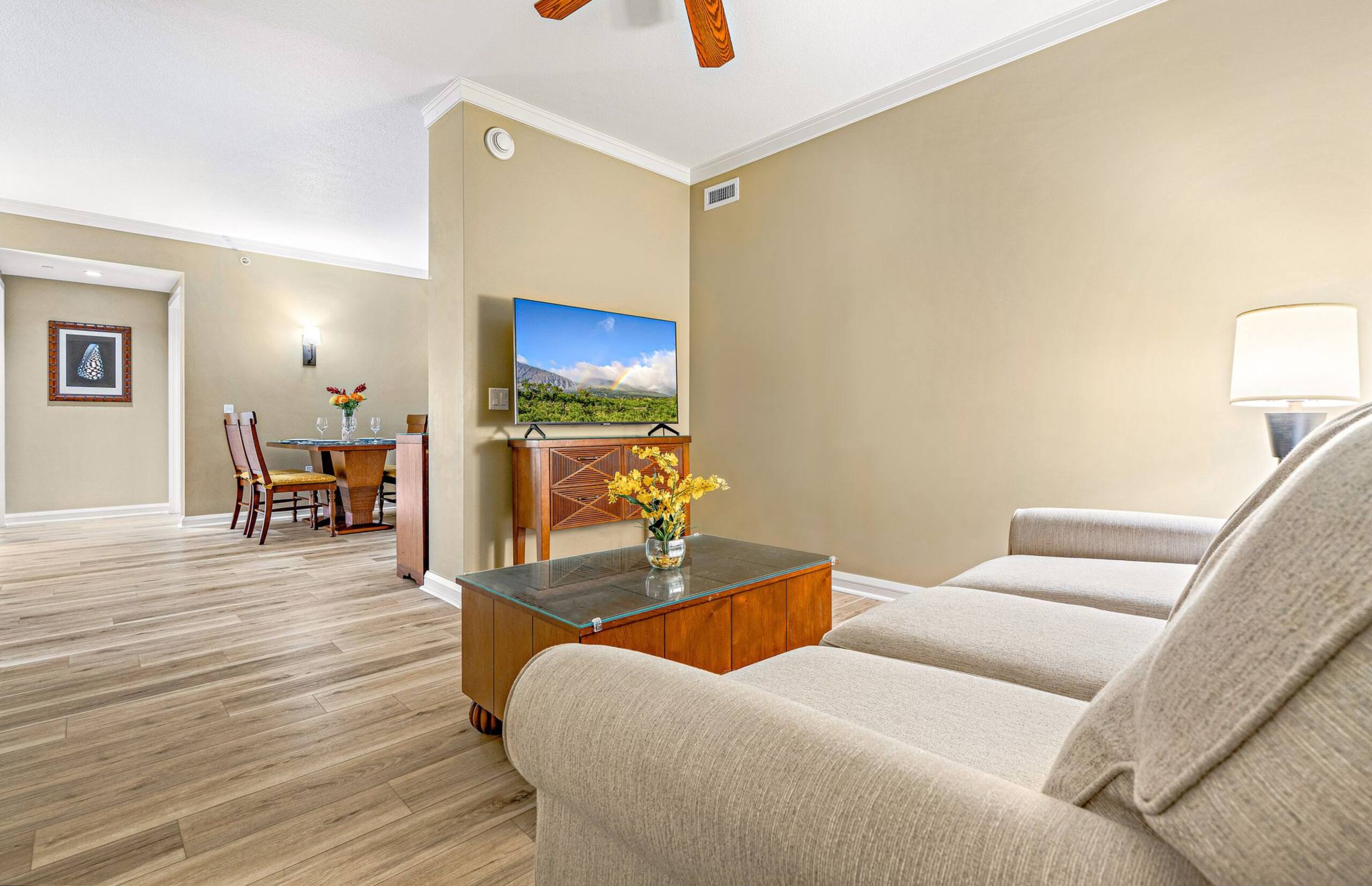 Condo in Lahaina · ★4.44 · 1 bedroom · 3 beds · 1 bath - Image 15