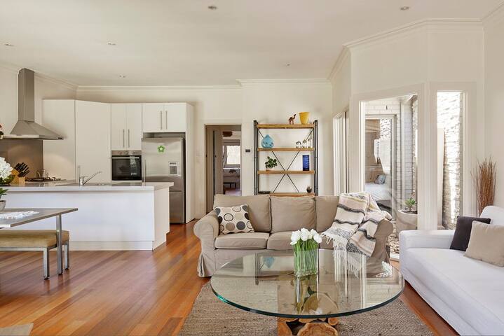 Mordi Sands gallery image 4