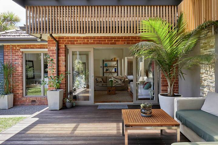 Mordi Sands gallery image 3