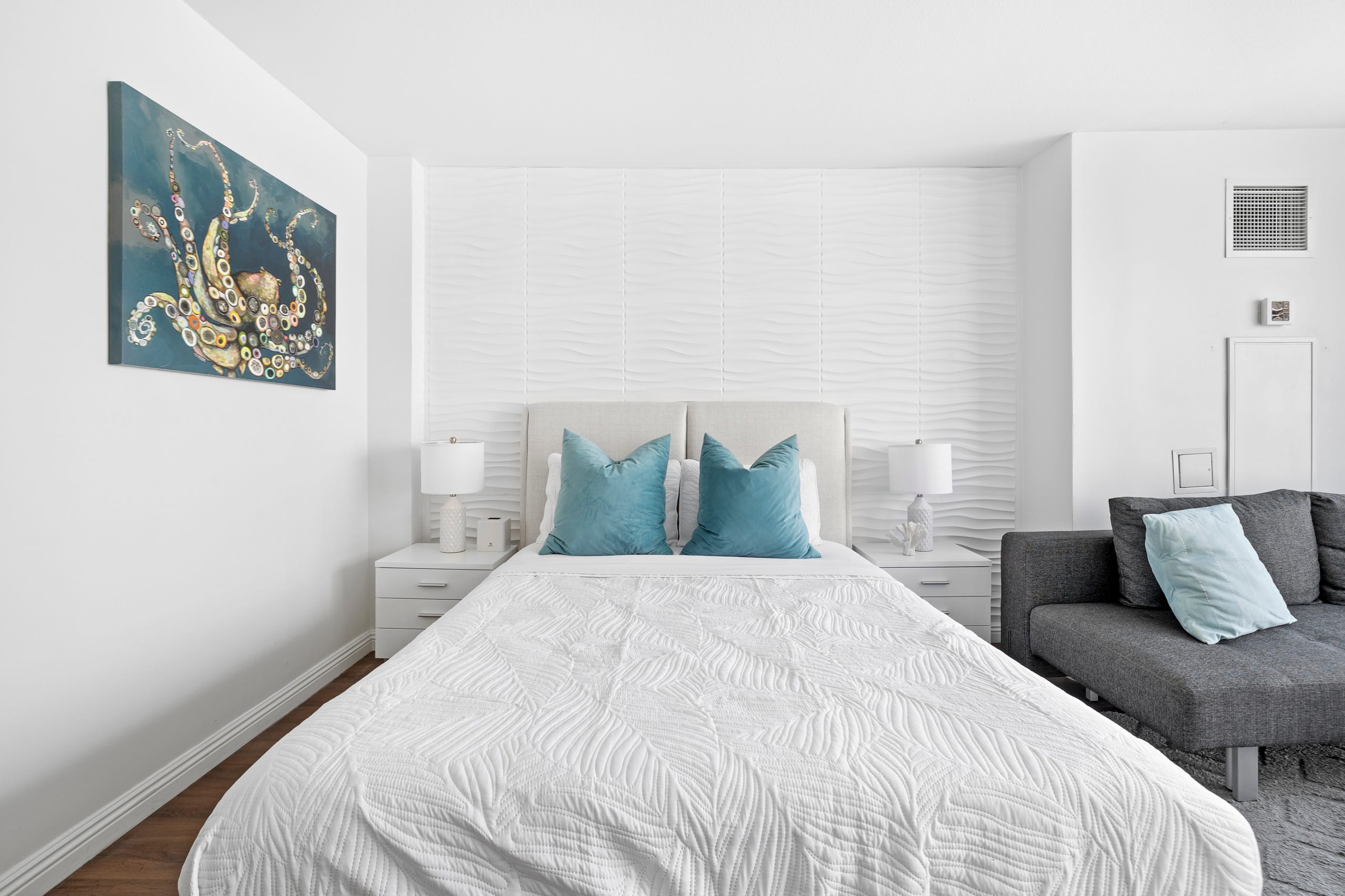 Stunning Waikiki Studio - 5 Star Location! - Image 6
