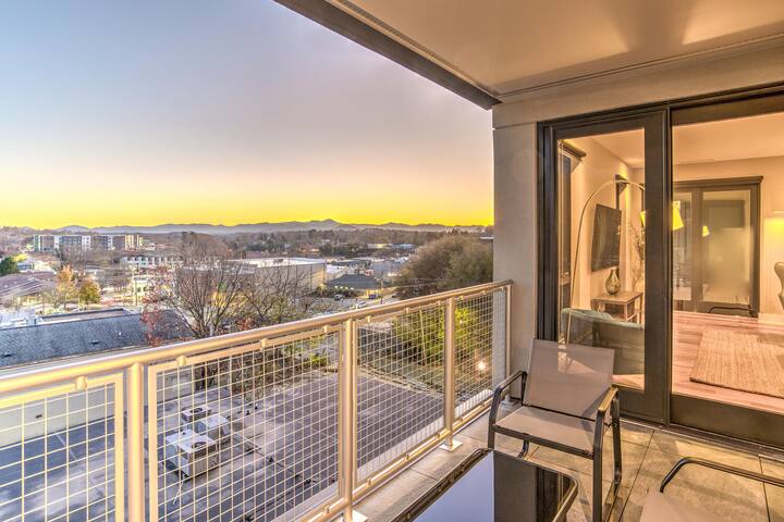 Two King Ensuite Bedrooms with Views gallery image 5