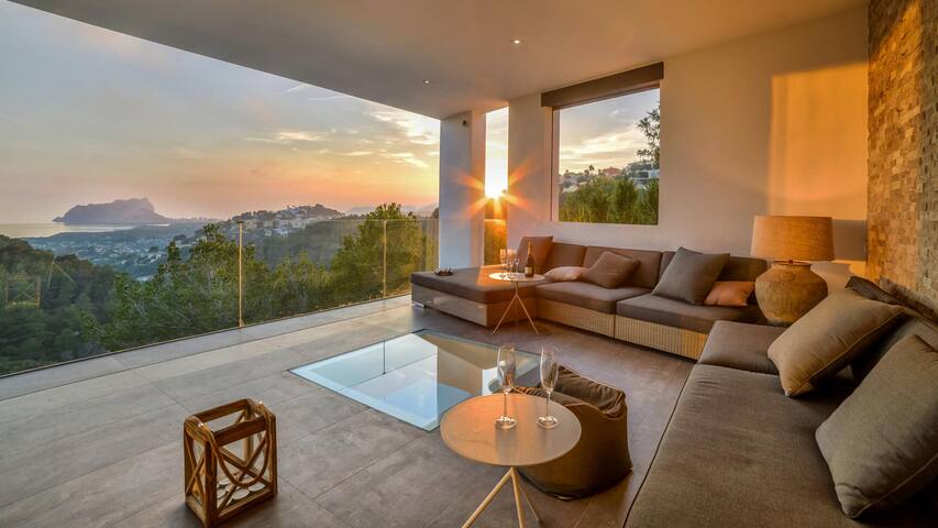 Graham Holiday Rentals managed Airbnb listing 1