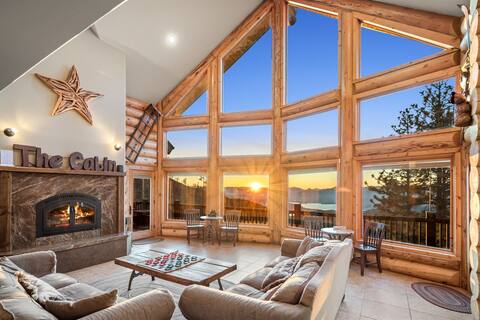 Spectacular West Coast Cabin: Bike, Hike & Ski!