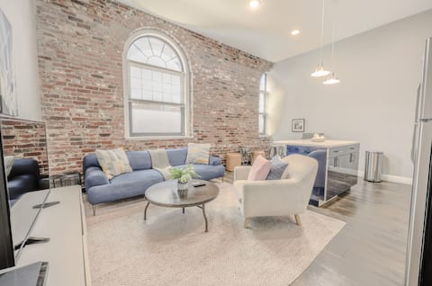 4bed Loft | Steps to Boston Common + Beacon Hill