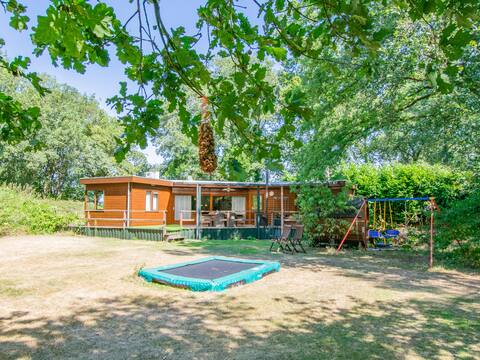 Chalet with spa and spacious garden
