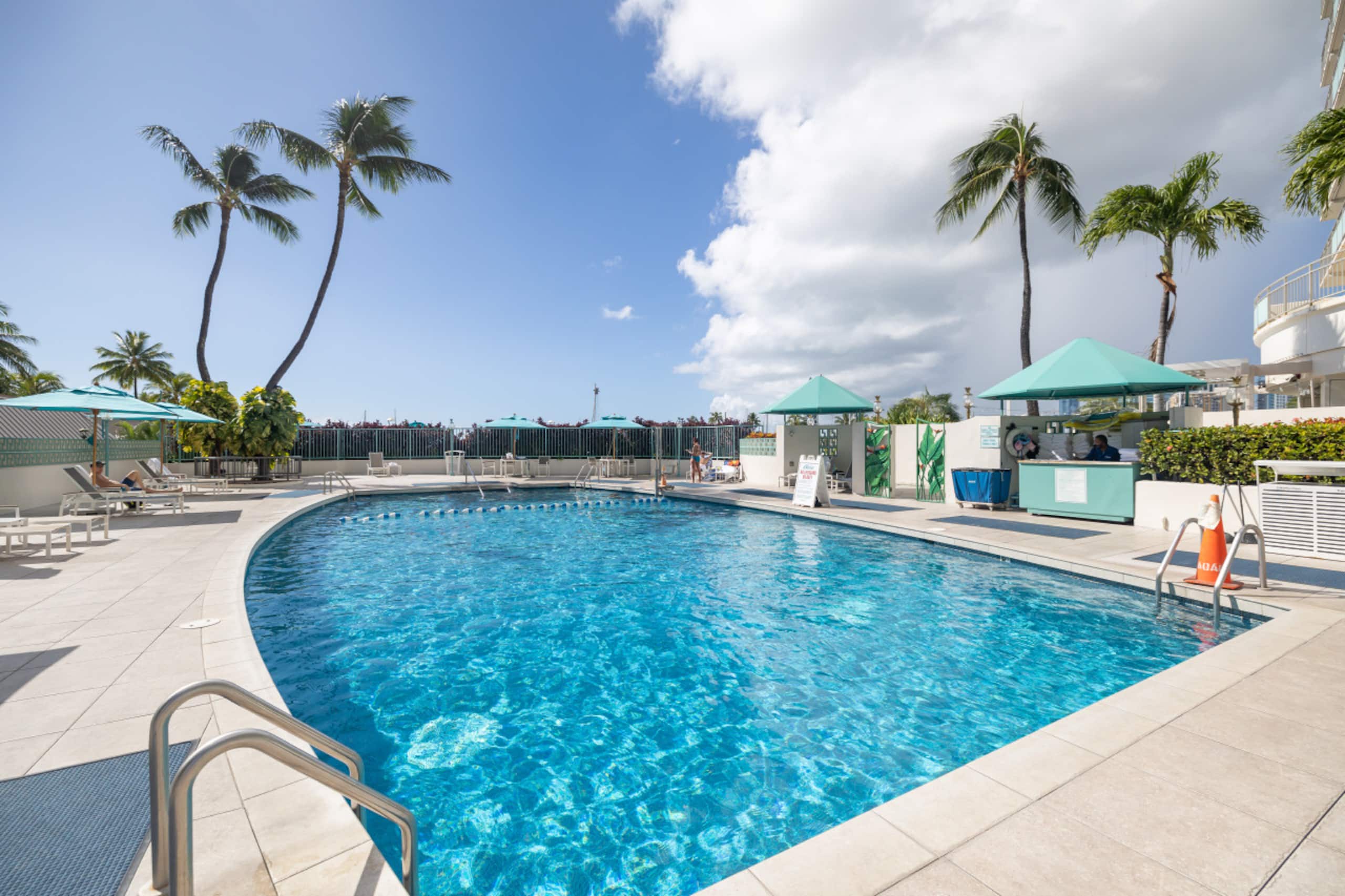 Condo in Honolulu · ★4.94 · 1 bedroom · 1 bed · 1 private bath - Image 24